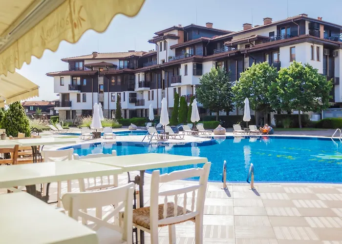 Saint Thomas Village Resort Sozopol