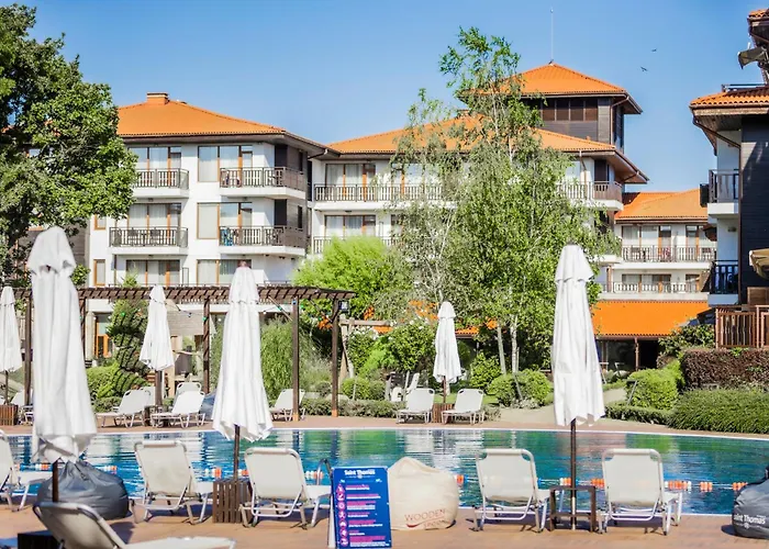 Saint Thomas Village Resort Sozopol