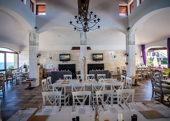 Saint Thomas Village 5*