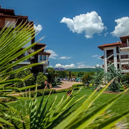 منتجع Saint Thomas Village سوزوبول