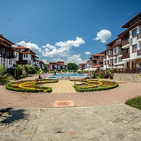 Saint Thomas Village