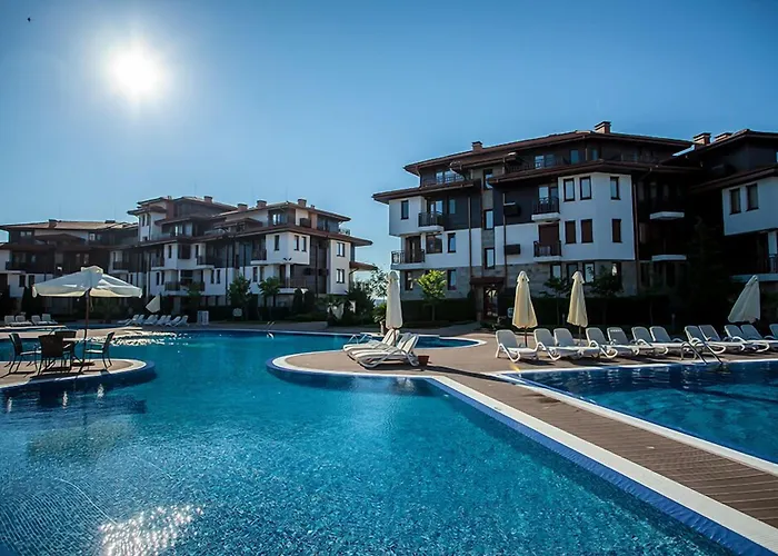 Saint Thomas Village Resort 5*