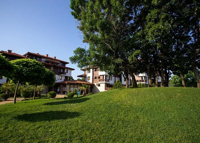 Resort Saint Thomas Village 5*